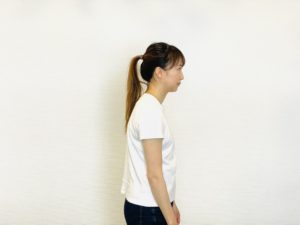 巻き肩の姿勢と五十肩の関係